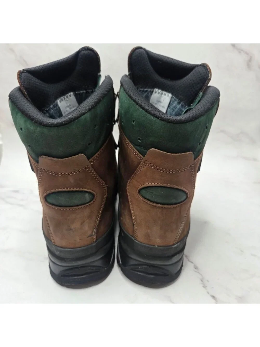 Lowa Ranger III GTX Backpacking Boots Brown Leather Vibram Soles Hiking Men's 11